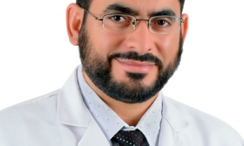 انضمام استشاري طب وجراحة العيون الدكتور /  منصور عبدالخالق أبو خليوه